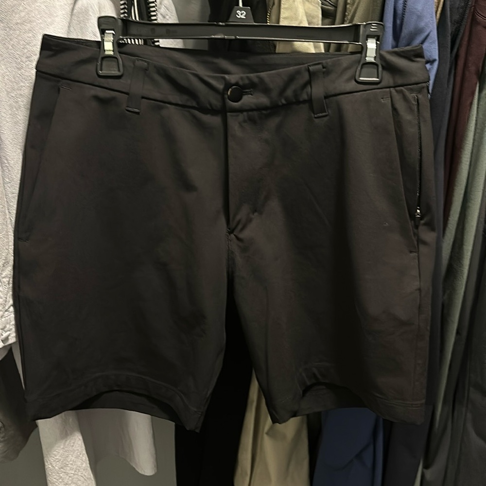 Lululemon ABC Men’s short 31 - Black